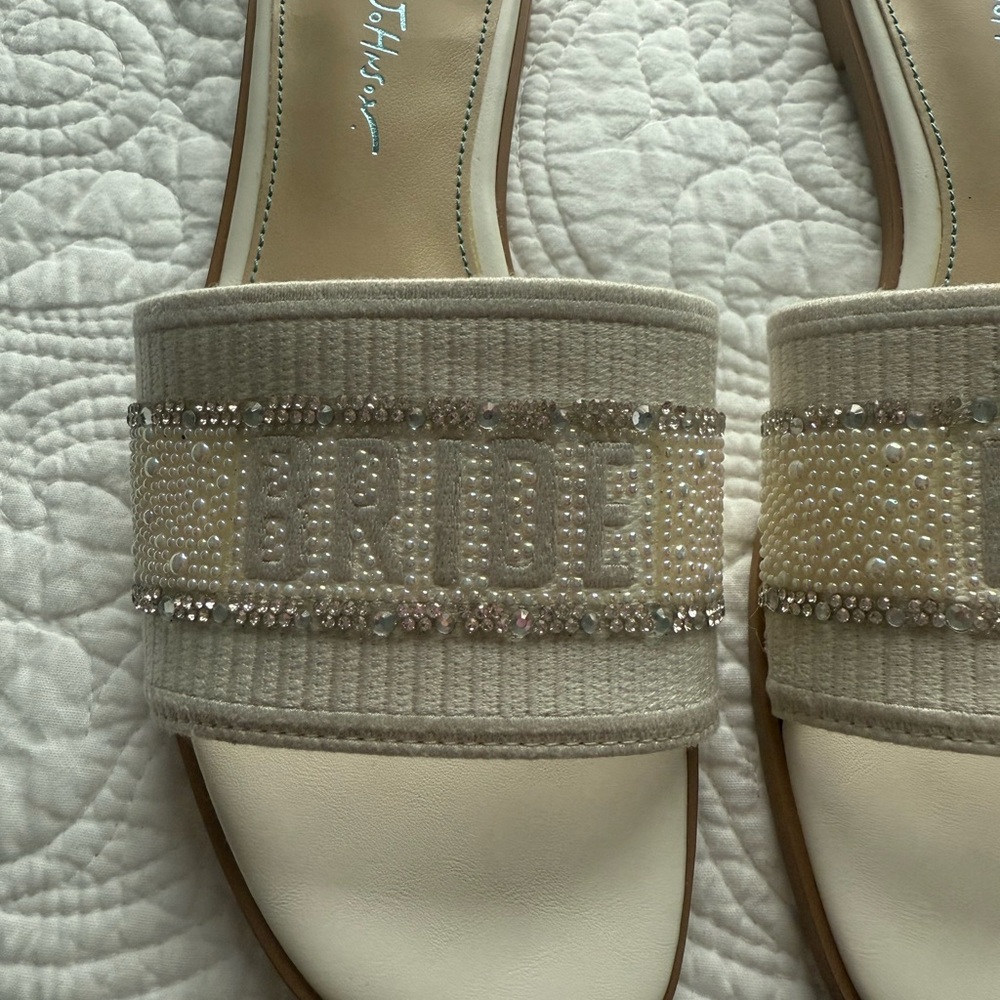 BRIDE Betsey Johnson Silver Rhinestone Bride Slide Sandals - Picture 7 of 8